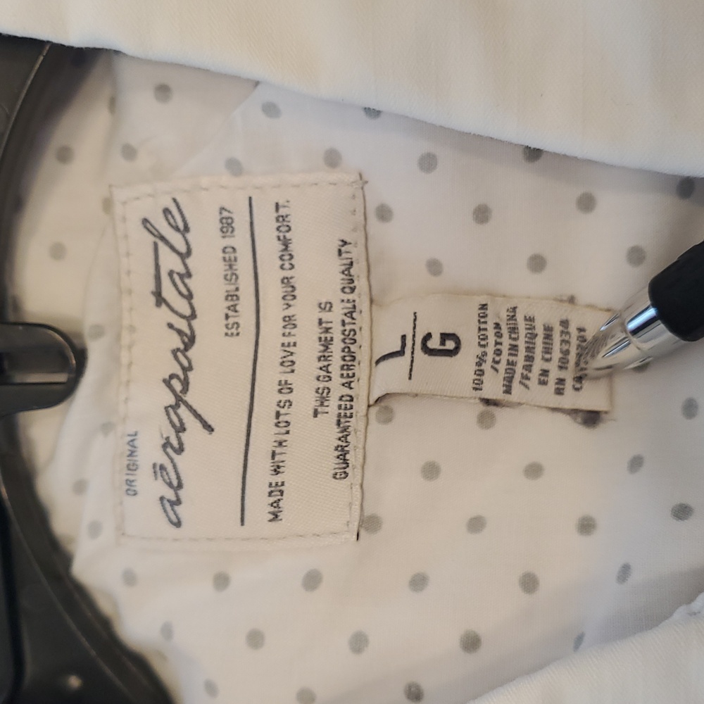 Aeropostale White Short Sleeved Big Button Cotton Jacket, Size Large - Picture 4 of 5